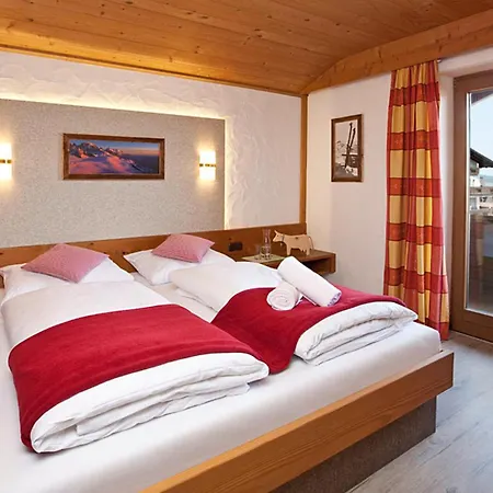 Burgfraeulein, Edelweiss, Im Allgaeu, Koenigscard * بفرونتن